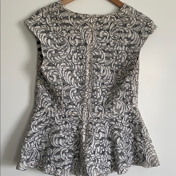 Cute peplum top! - Picture 4 of 6